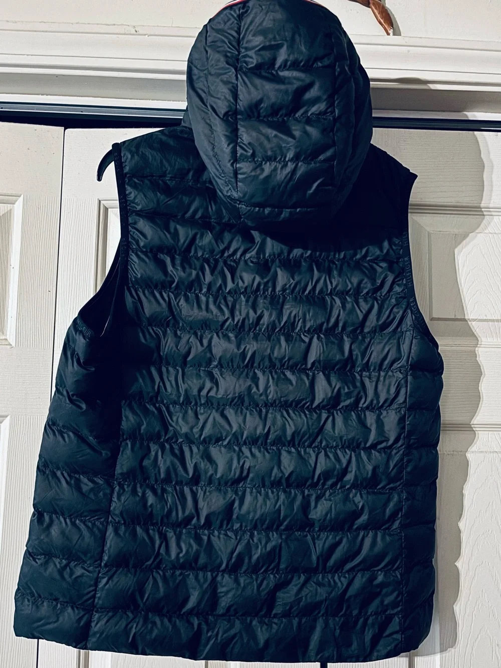 Tommy Hilfiger Women's Black Gilet Large